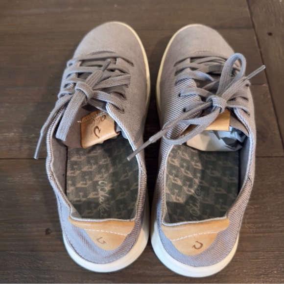 OluKai Women's Gray and Cream Sneakers size7.5 - Picture 9 of 15
